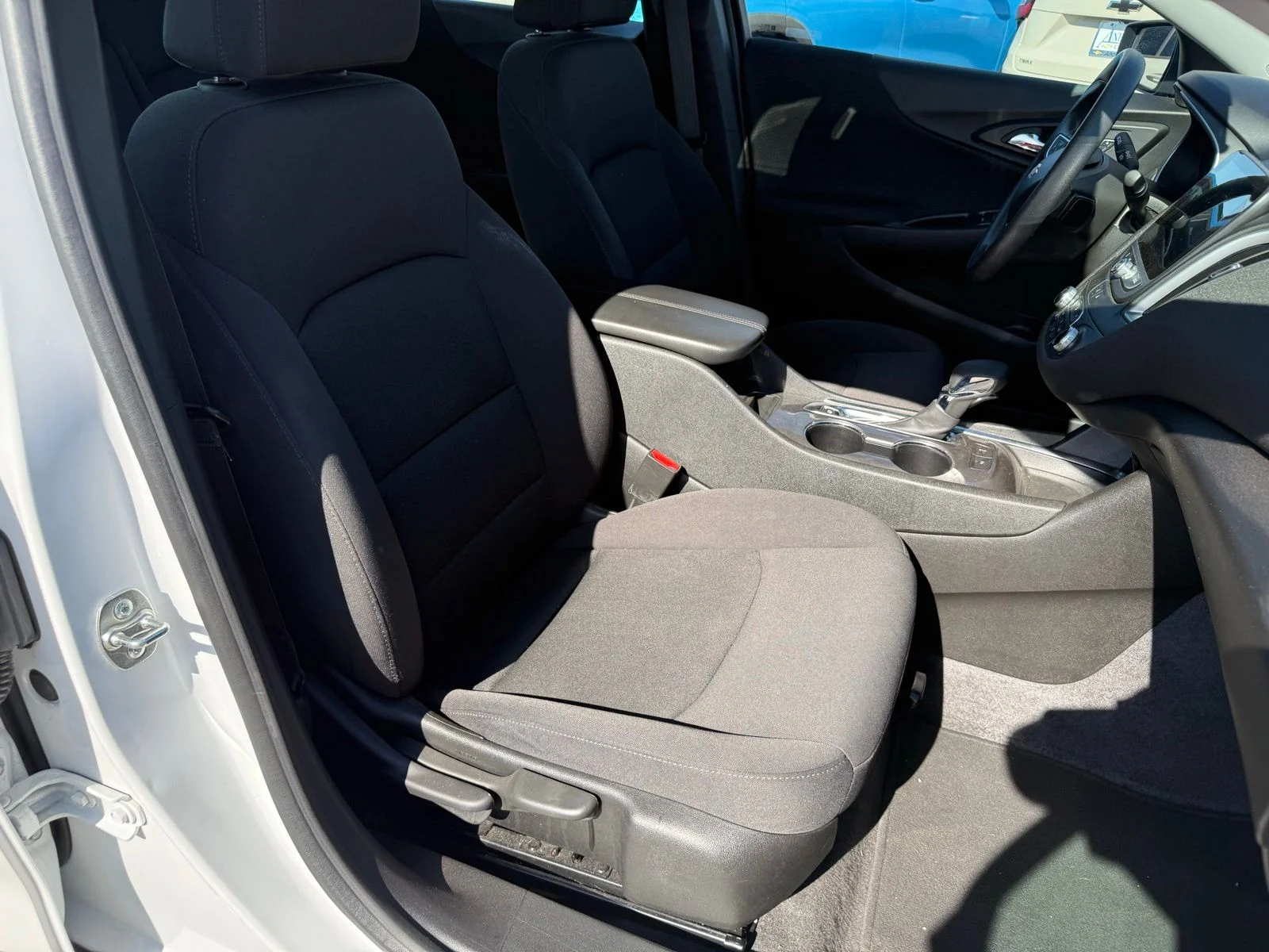 2024 Chevrolet Malibu 1LT - Photo 31
