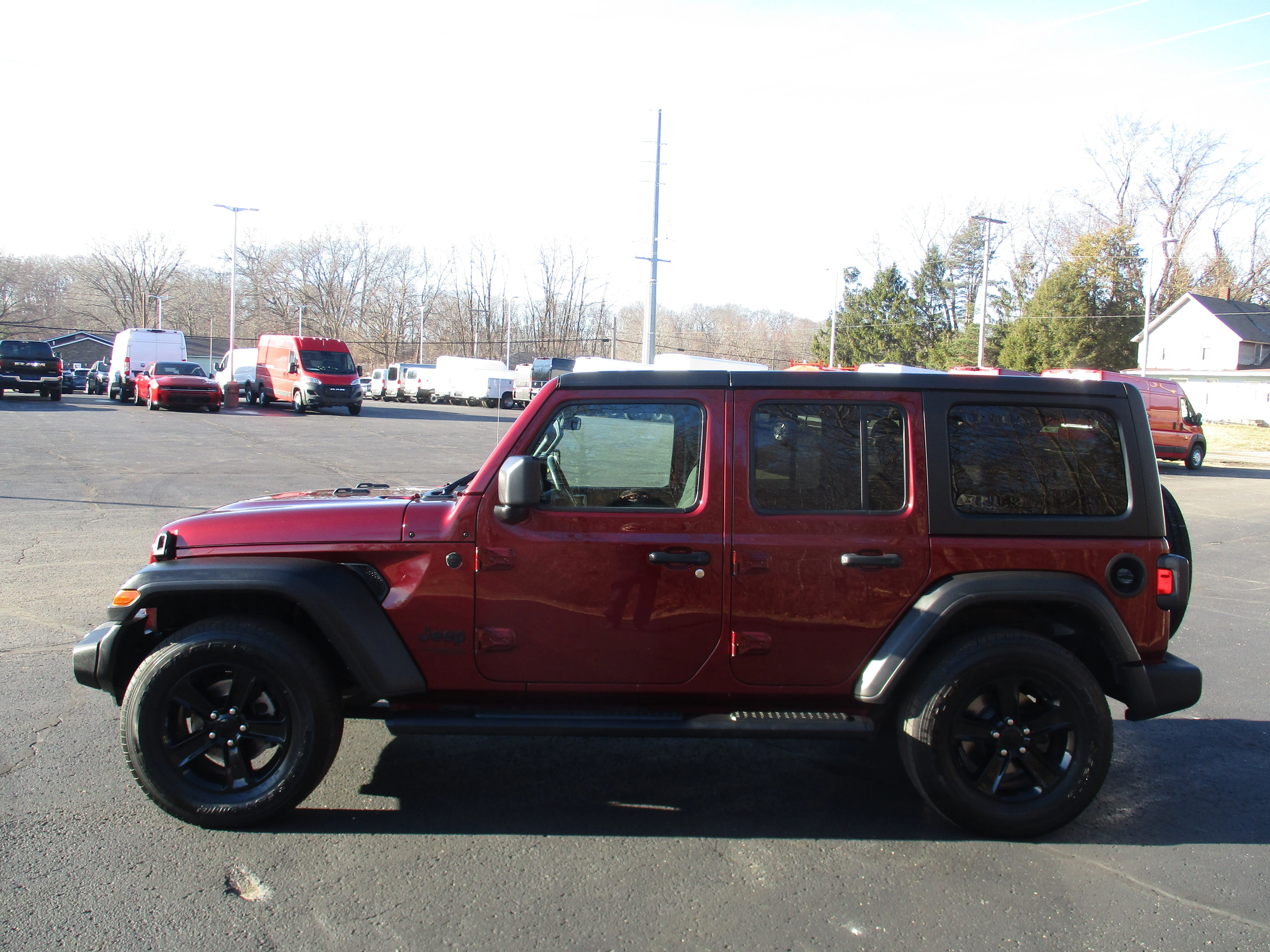 Used 2021 Snazzberry Pearlcoat Jeep Unlimited Sport Altitude image 10