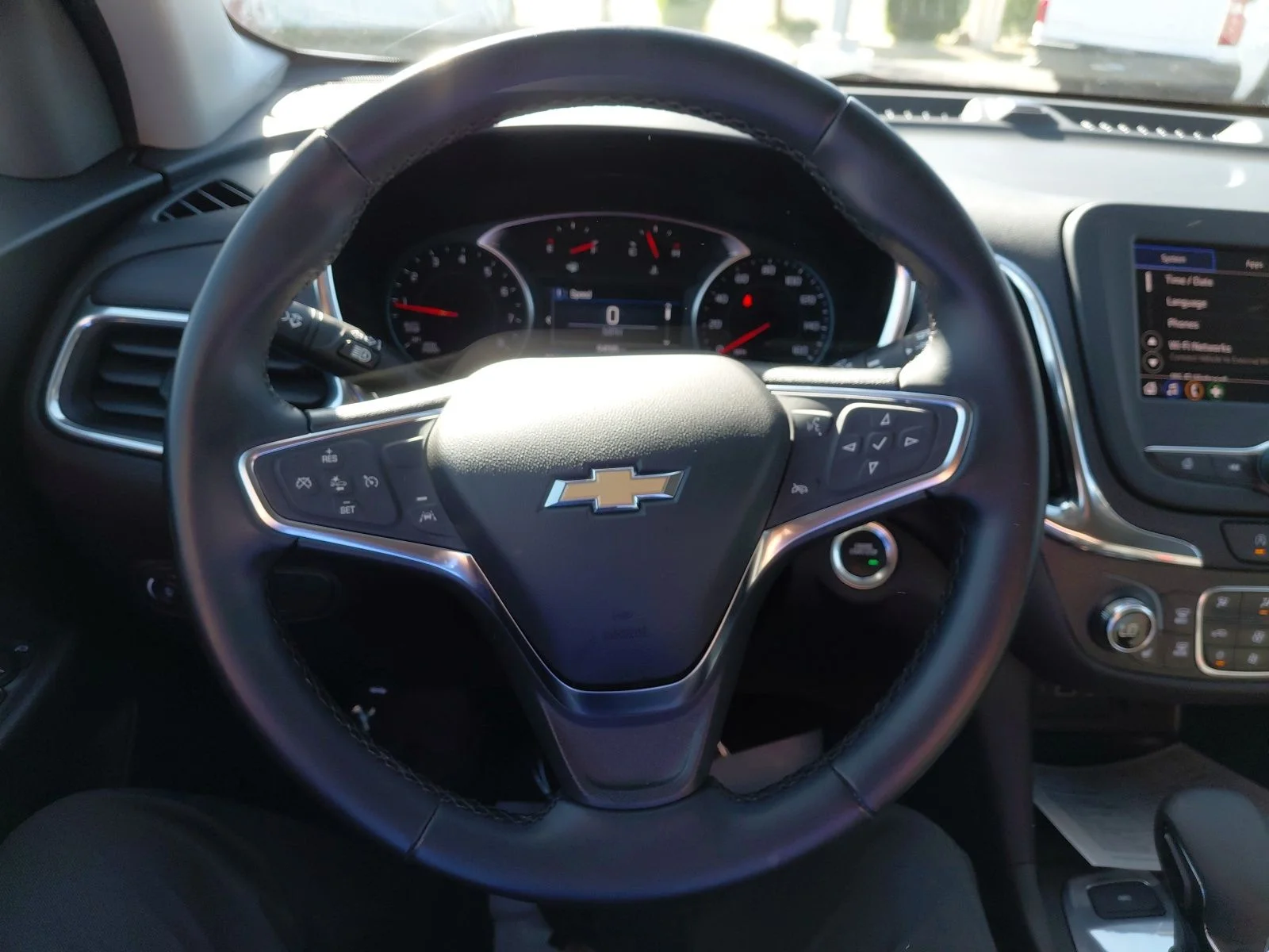 Used 2024 White Chevrolet LT image 39