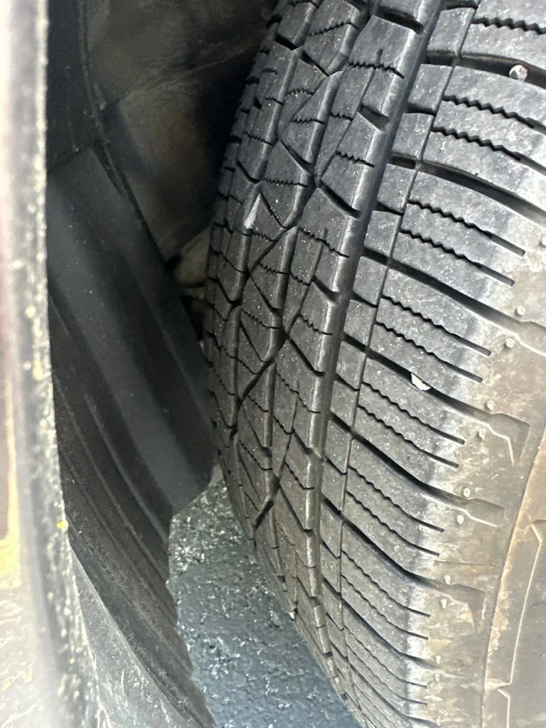 Used 2014 Gray Honda LX image 3