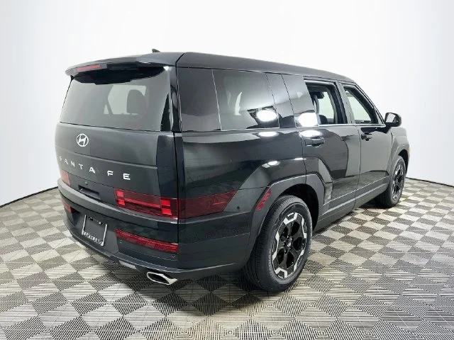 New 2027 Black Hyundai SE image 3