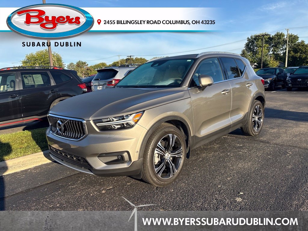 2021 Volvo XC40