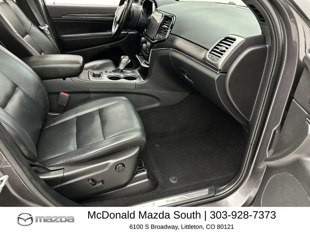 Used 2020 Gray Jeep Limited image 25