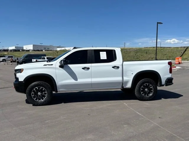 Used 2023 SUMMIT WHITE Chevrolet ZR2 image 2