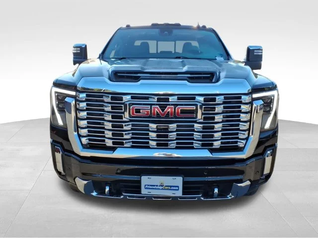 Used 2024 Black GMC Denali image 14