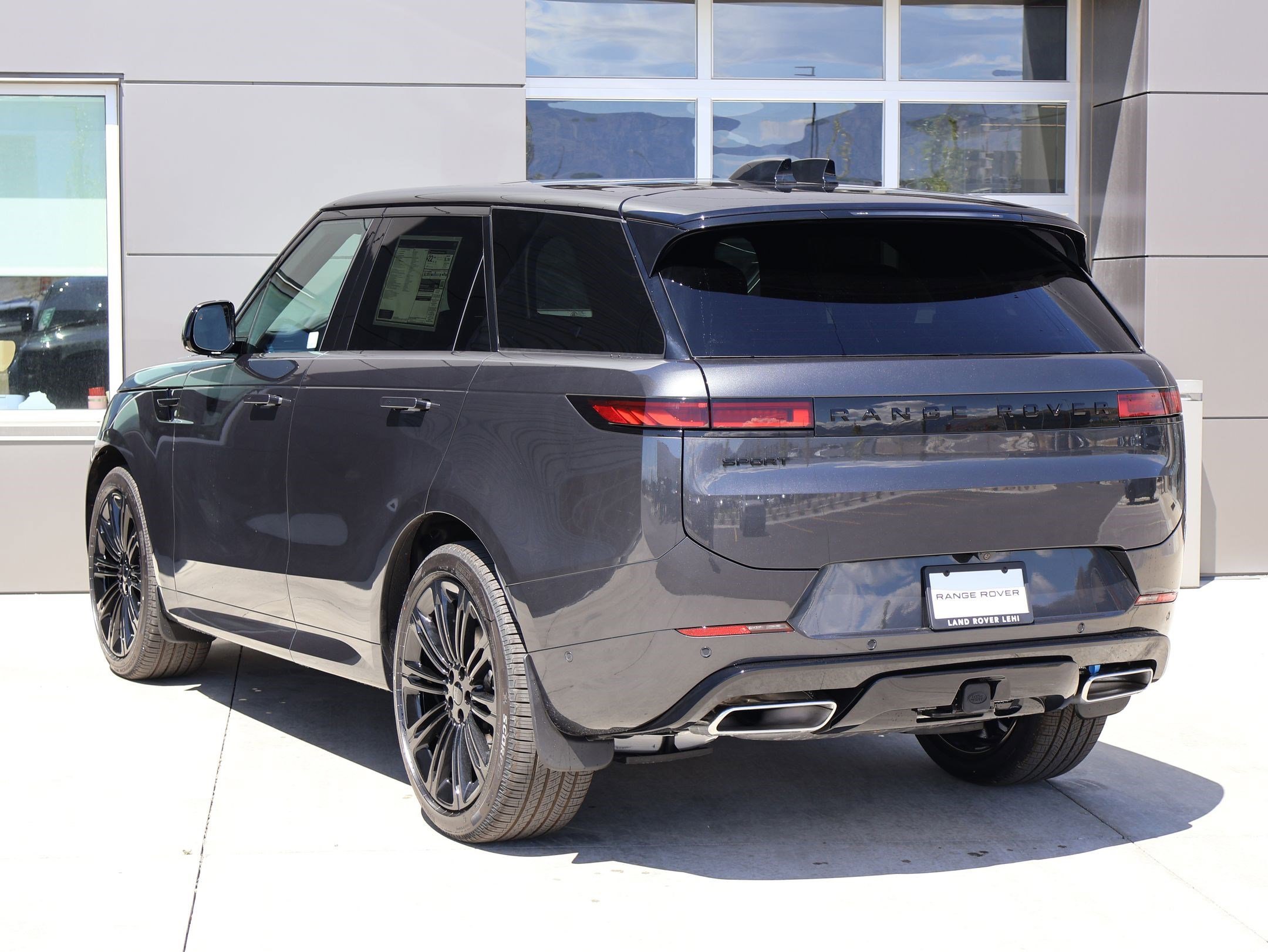 New 2026 Carpathian Grey LAND ROVER P400 Dynamic SE image 8