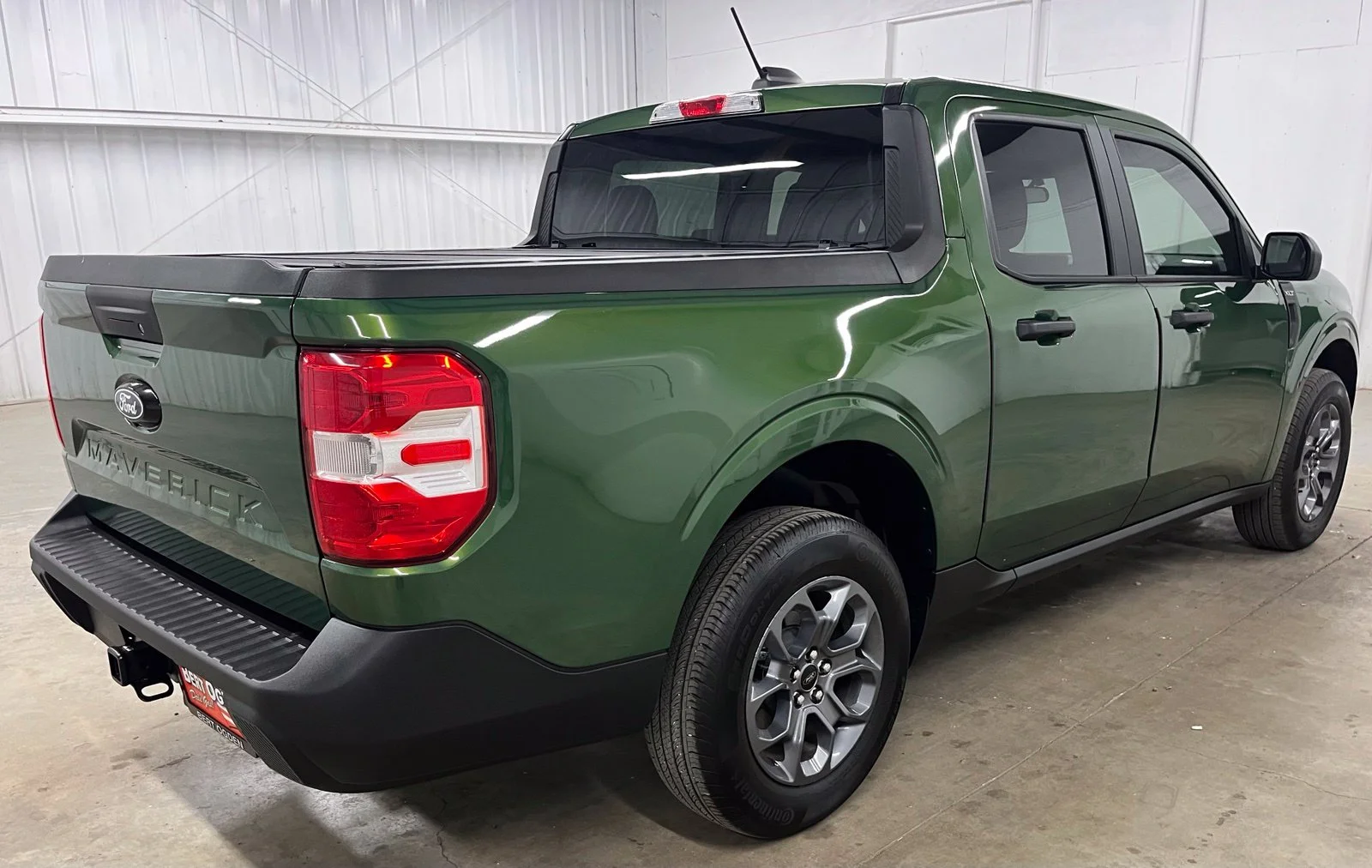 Used 2025 Green Ford XLT image 6