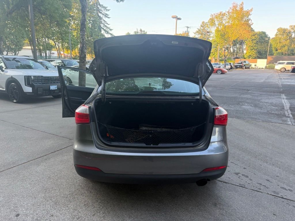 Used 2015 Graphite Steel Kia EX image 15