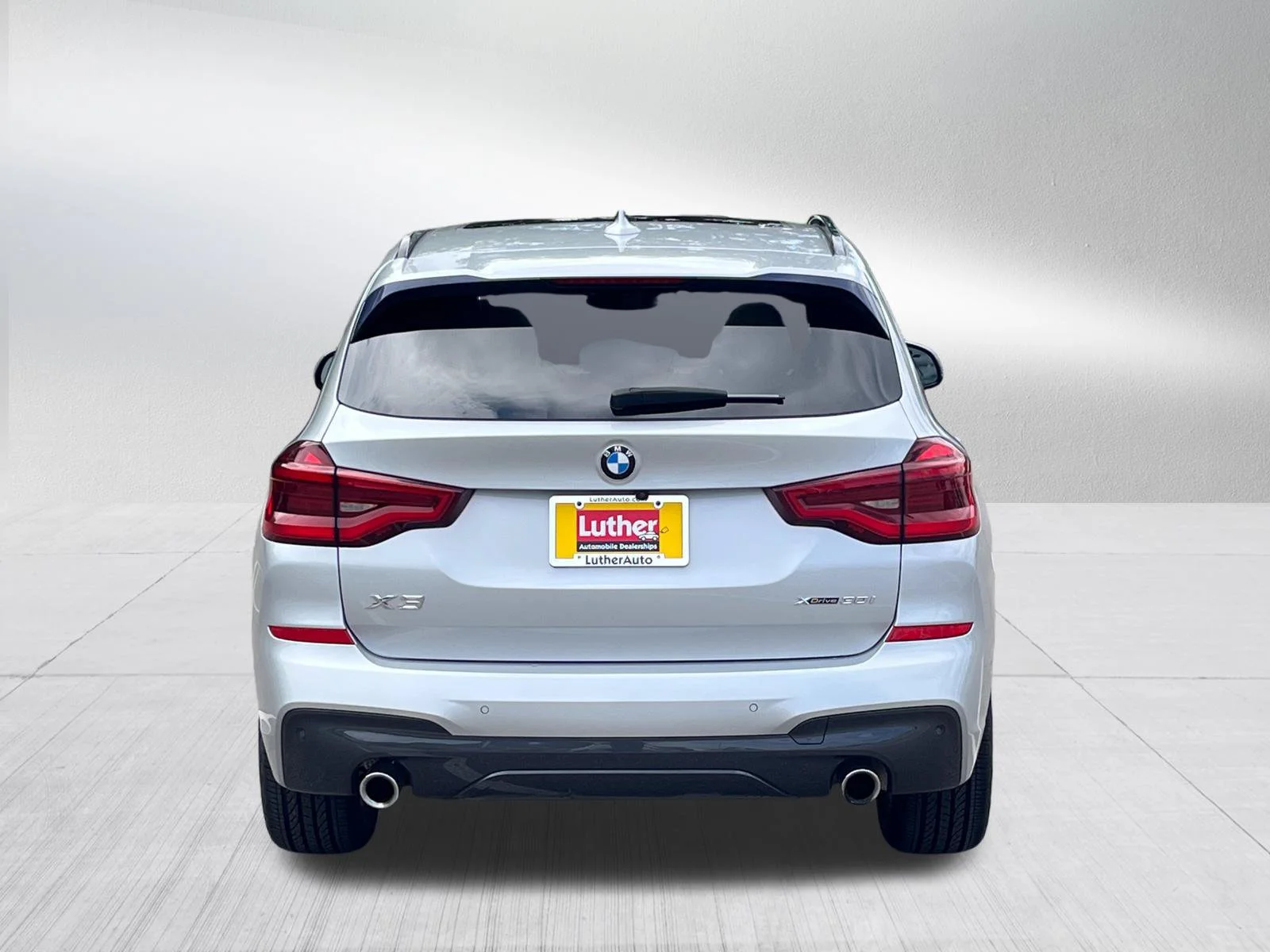 Used 2020 Glacier Silver Metallic BMW xDrive30i image 6