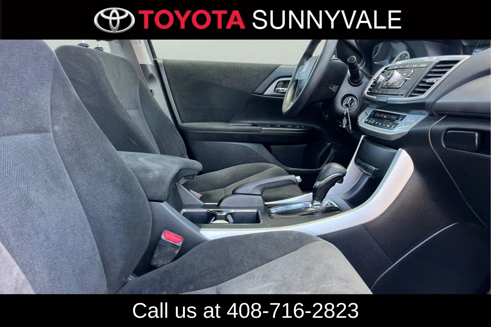 Used 2013 Black Honda LX image 19