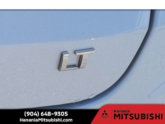Used 2025 White Chevrolet LT image 10