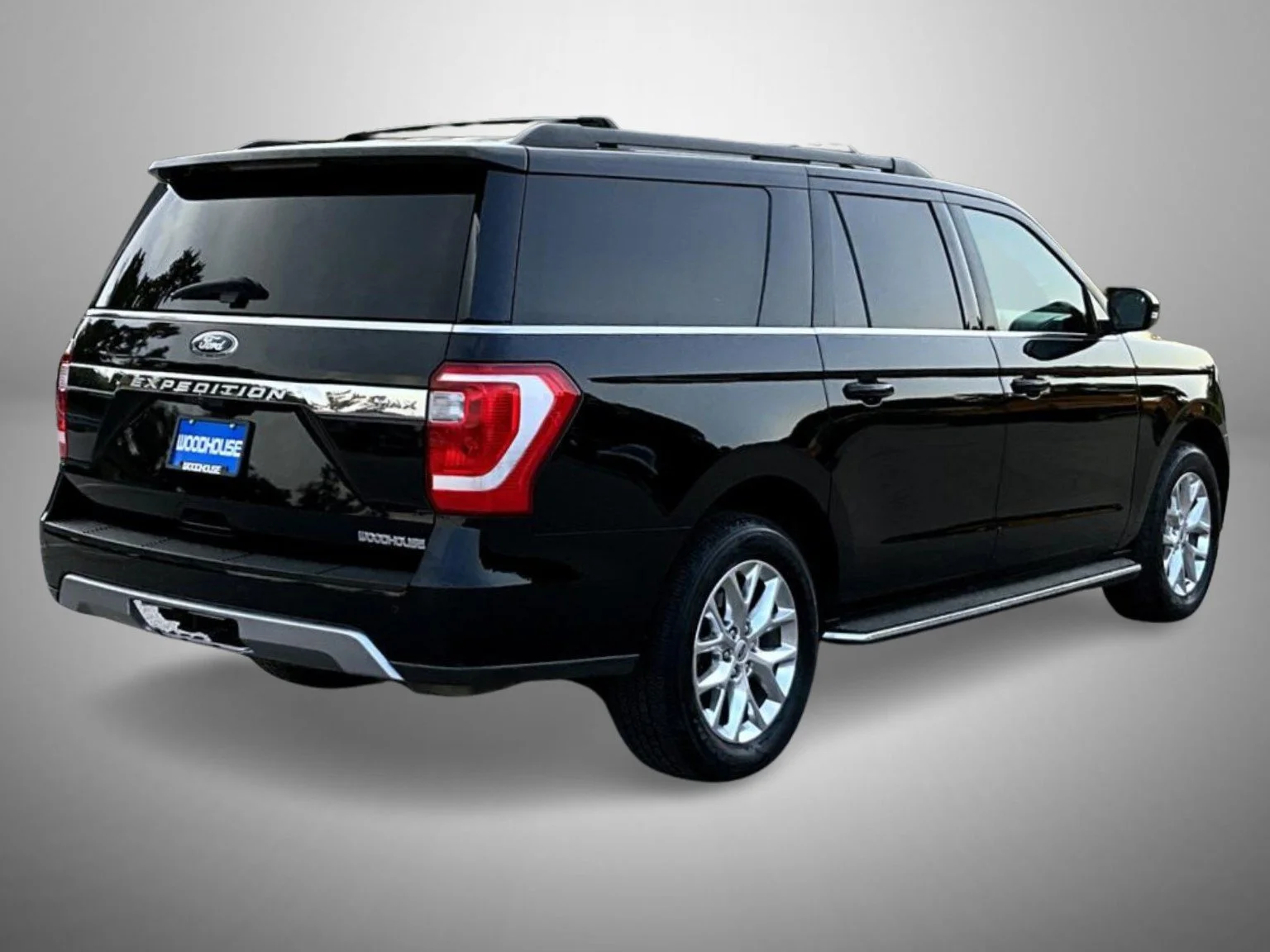 Used 2021 Black Ford XLT image 5
