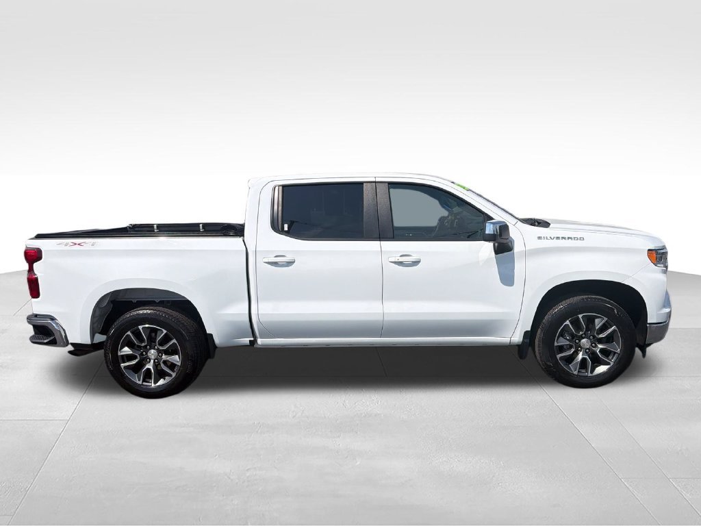 Used 2024 White Chevrolet LT image 6