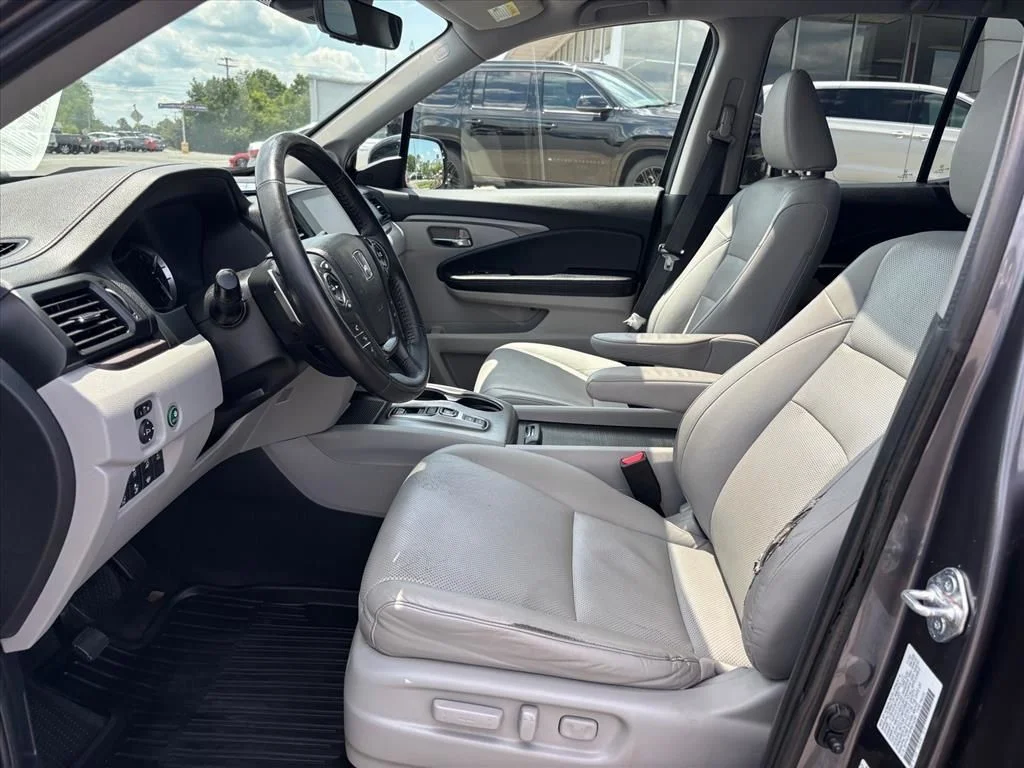 Used 2023 Gray Honda RTL-E image 14