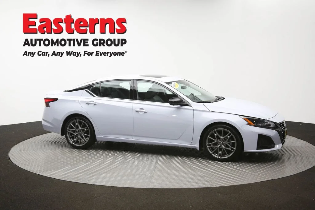 Used 2023 Gray Nissan 2.0 SR image 48