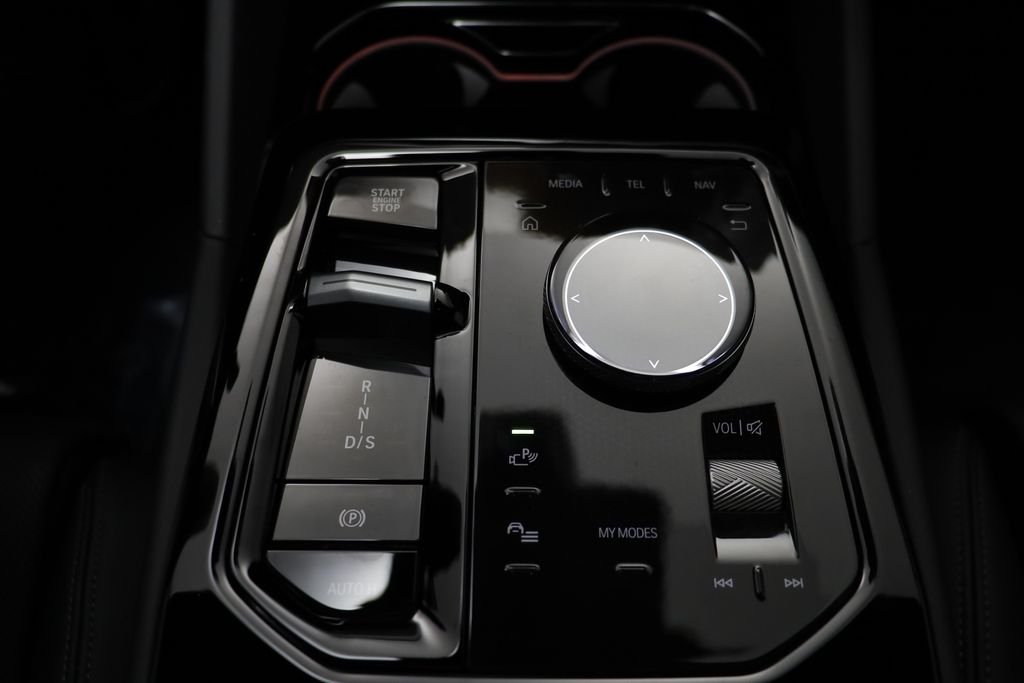 New 2026 Dark Graphite Metallic BMW 530i xDrive image 13