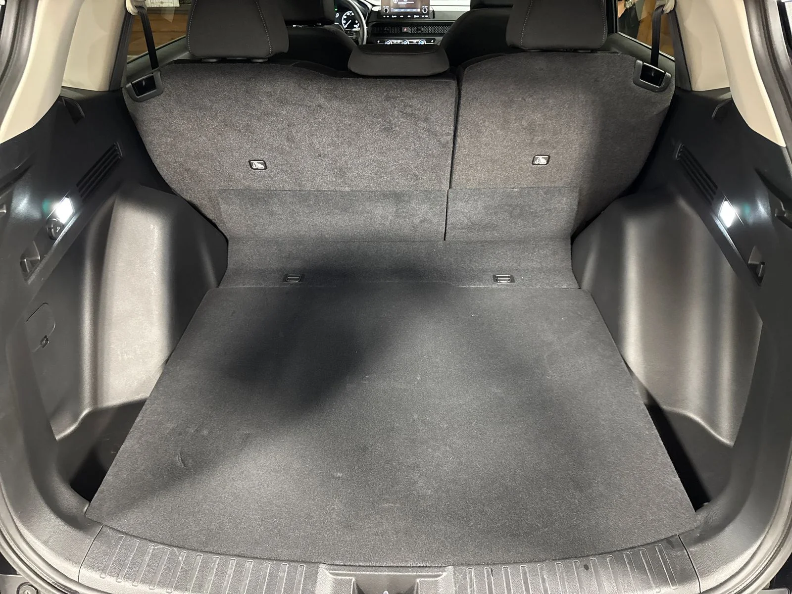 Certified Used 2024 Crystal Black Pearl Honda EX image 27