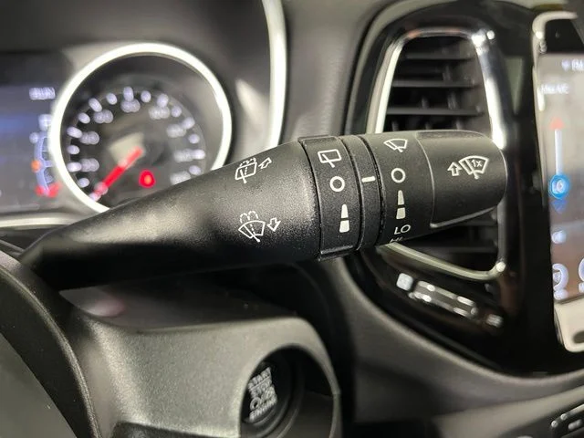 Used 2018 Gray Jeep Limited image 19