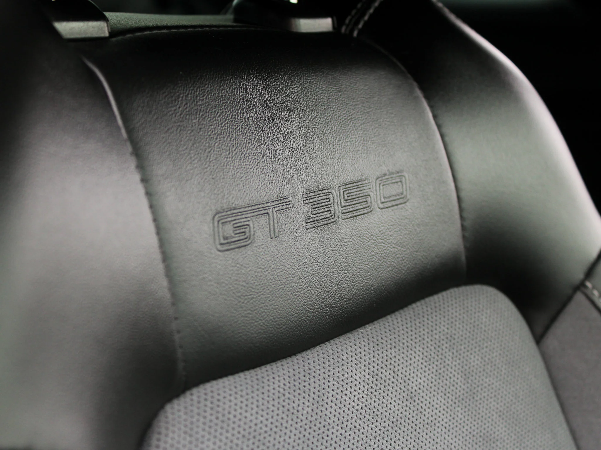 Certified Used 2020 Blue Ford Shelby GT350 * V8 Voodoo 526 HP | No Accidents | Low KM