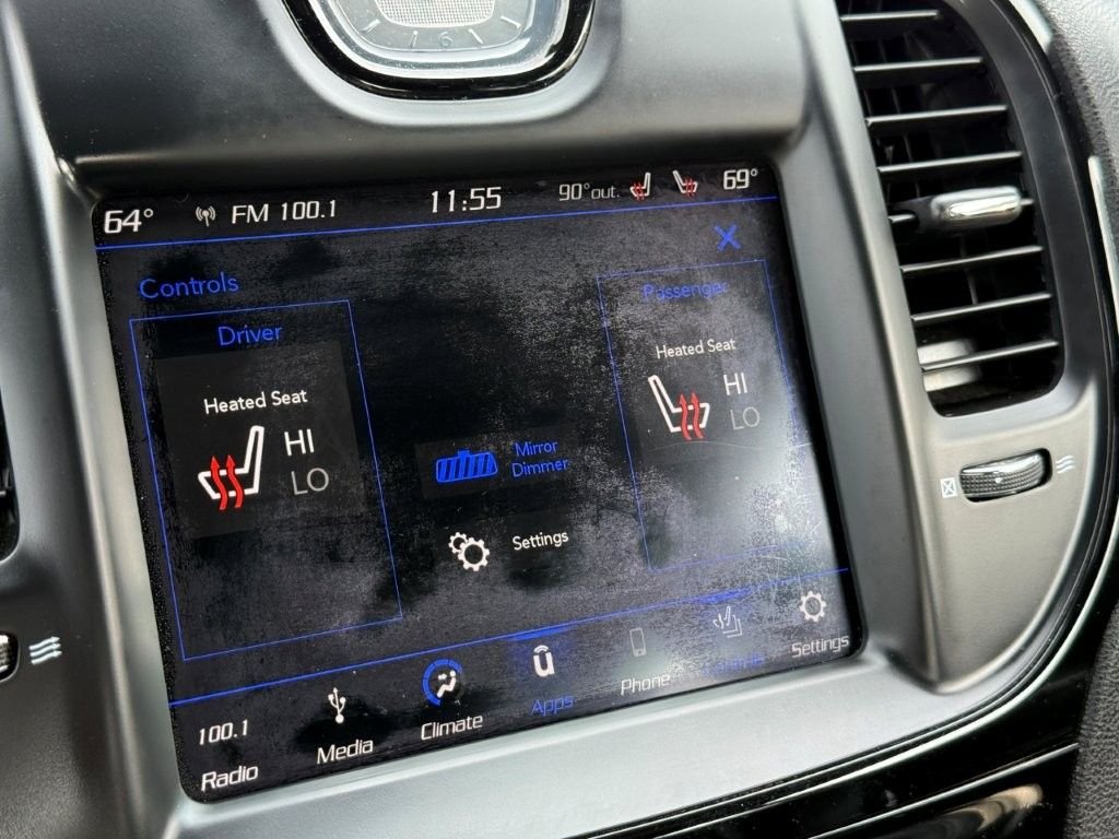 Used 2019 Gray Chrysler S image 28