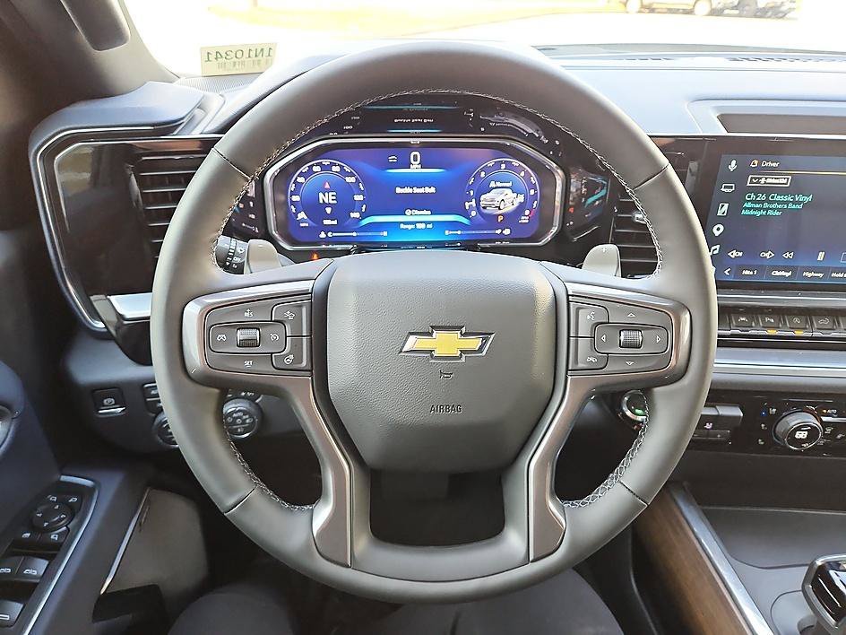 New 2026 Polar White Tricoat Chevrolet High Country image 17