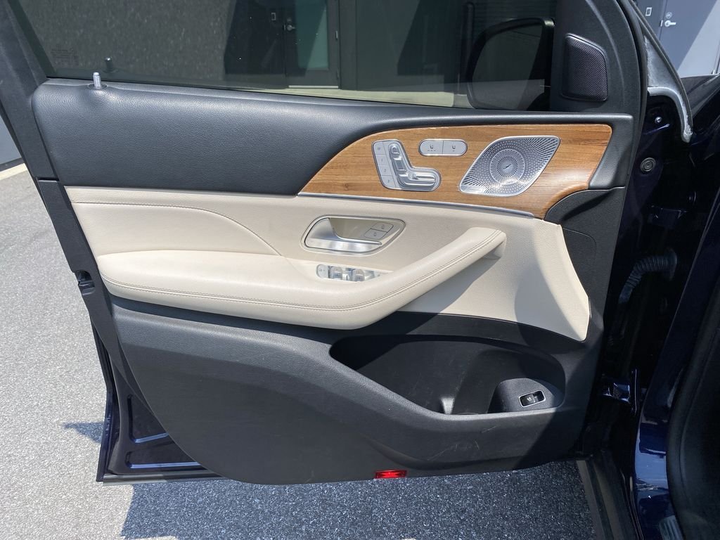 Used 2021 Blue Mercedes-Benz GLE 350 image 17