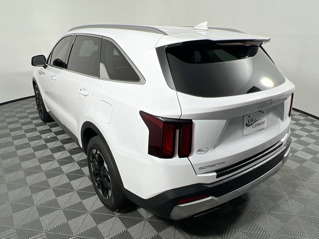 Certified Used 2024 White Kia S image 5