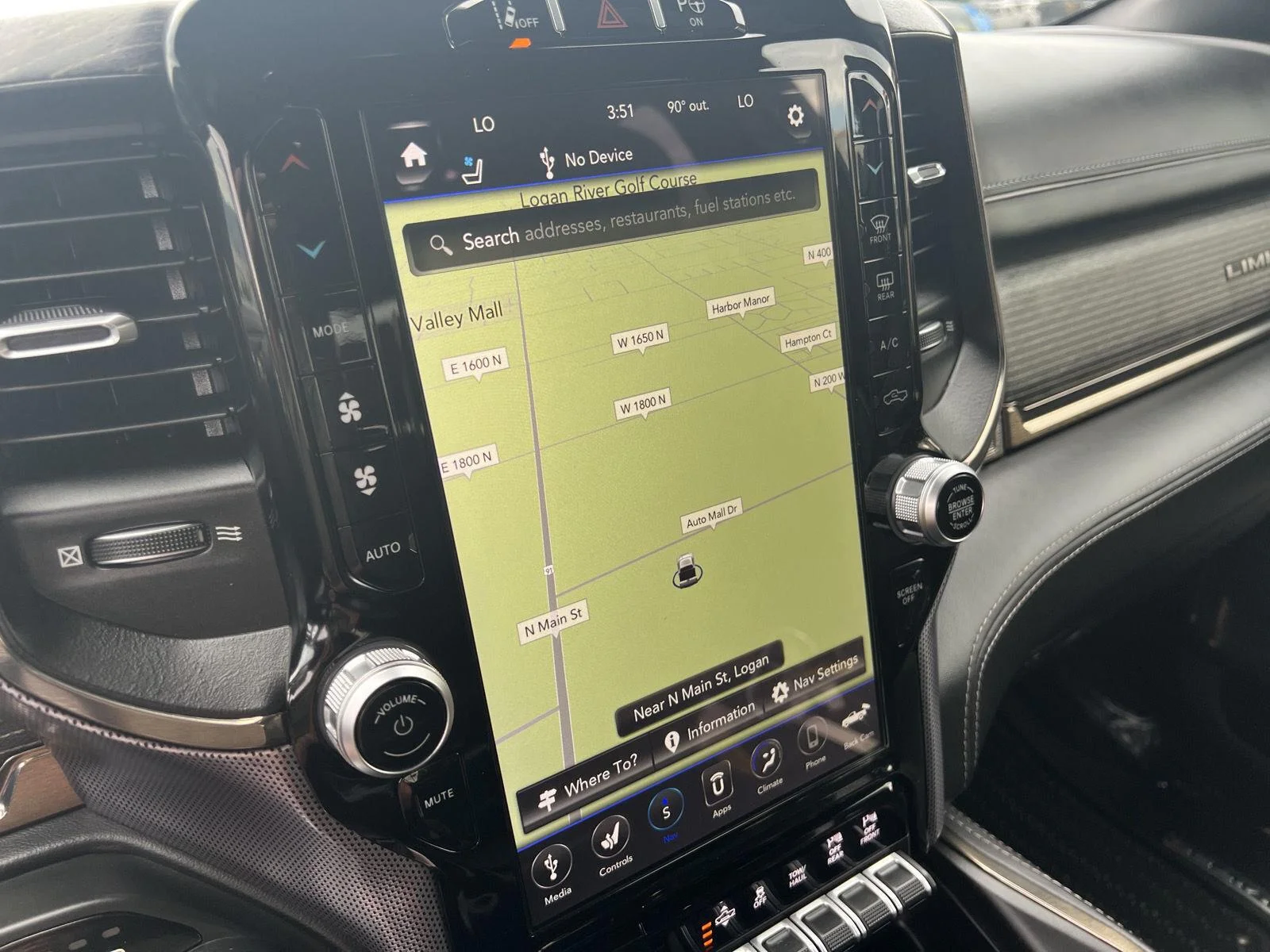 2019 RAM Ram 1500 Pickup Limited - Photo 24