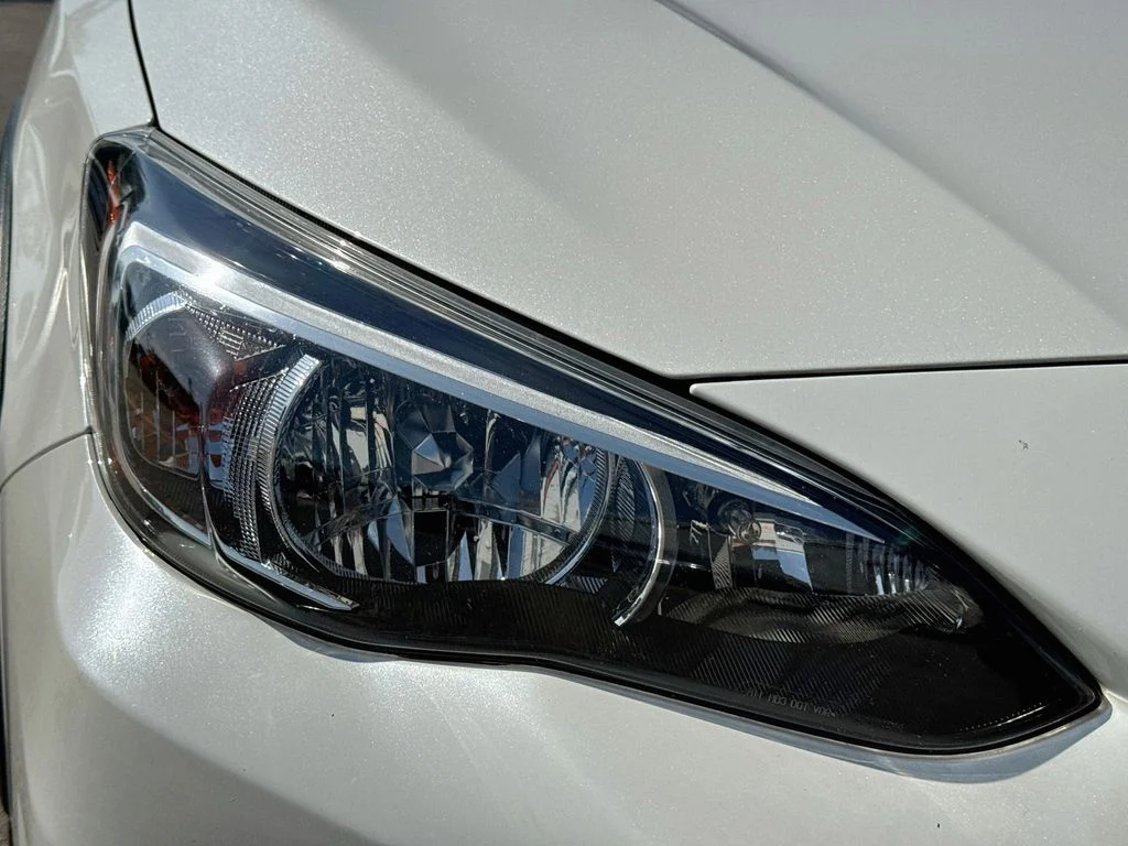 Used 2020 White Subaru Premium image 38