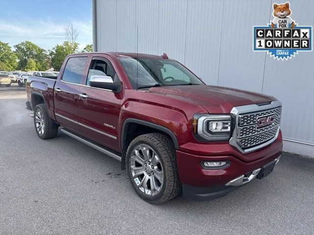 2017 GMC Sierra 4WD Crew Cab Short Box's photo