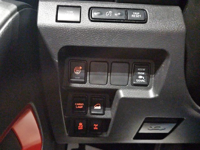 Used 2024 Beige Nissan PRO-4X image 35