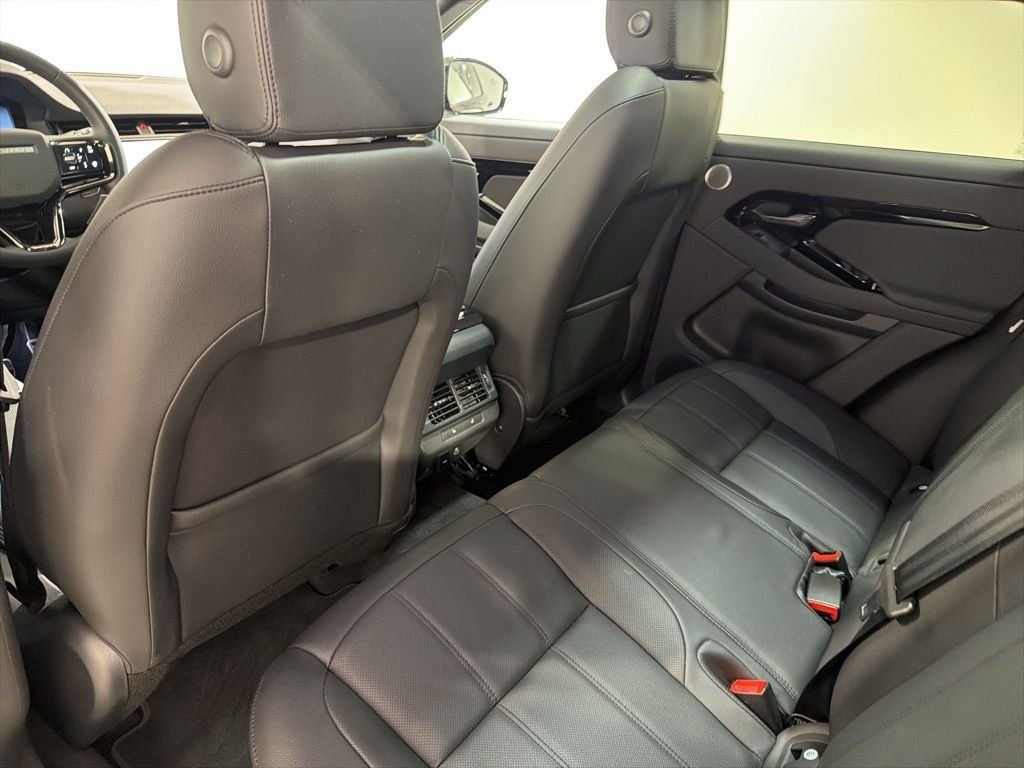 Certified Used 2025 Santorini Black Metallic Land Rover Dynamic image 21