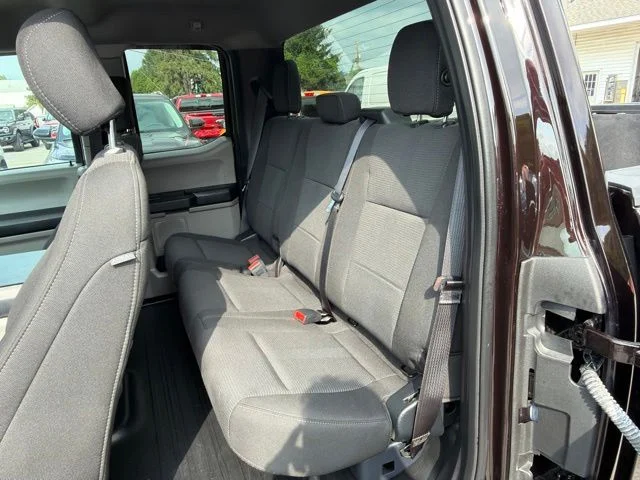 Used 2018 Red Ford XL image 43
