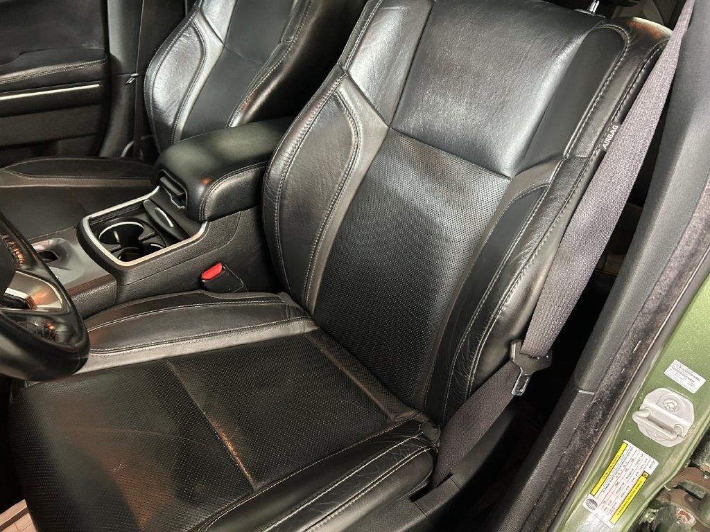 2022 Dodge Charger SXT - Photo 8