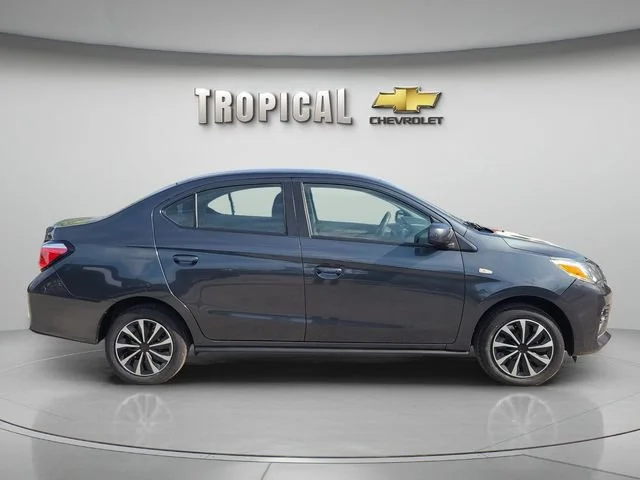 Used 2024  Mitsubishi ES image 6