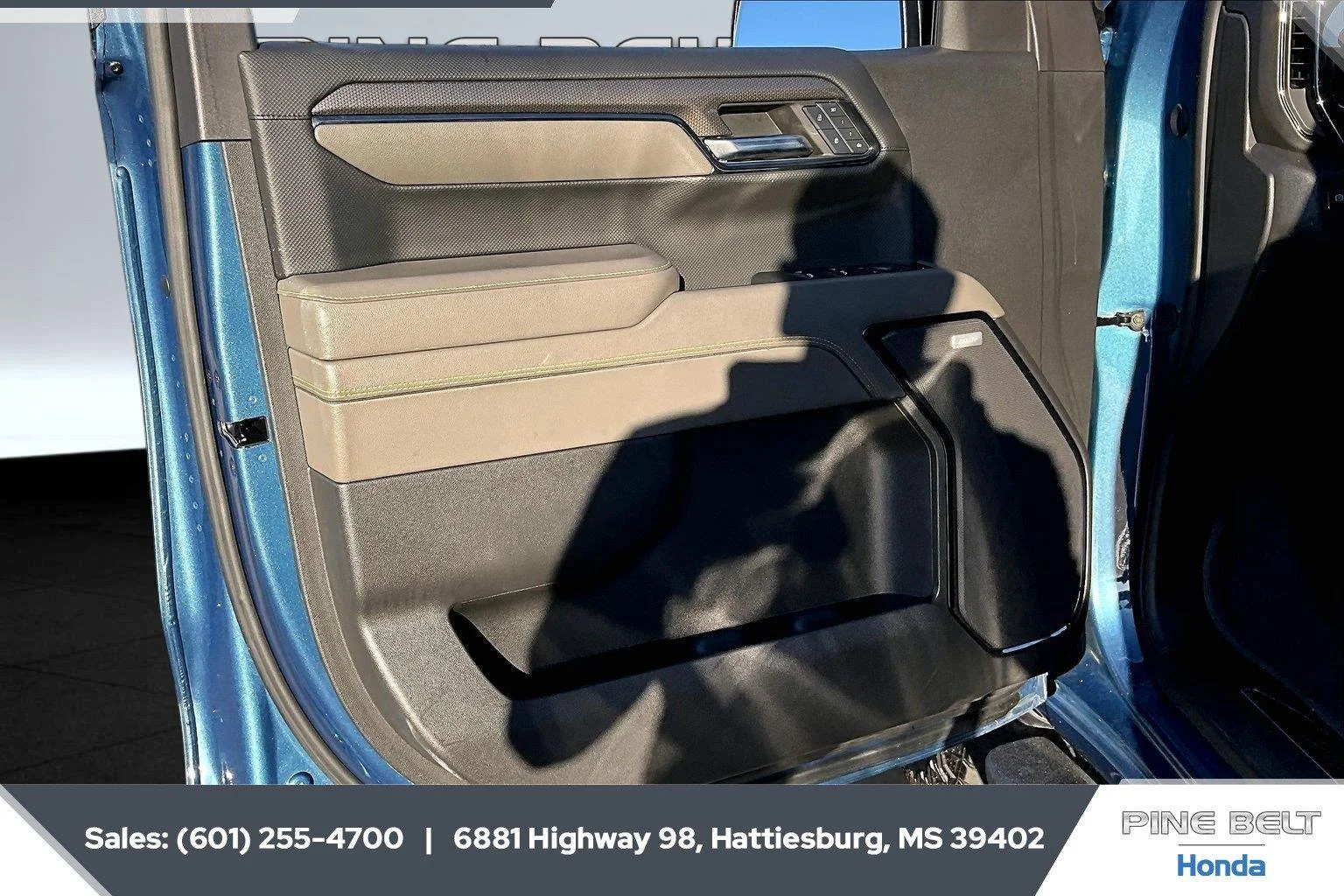 Used 2024 Lakeshore Blue Metallic Chevrolet ZR2 image 17