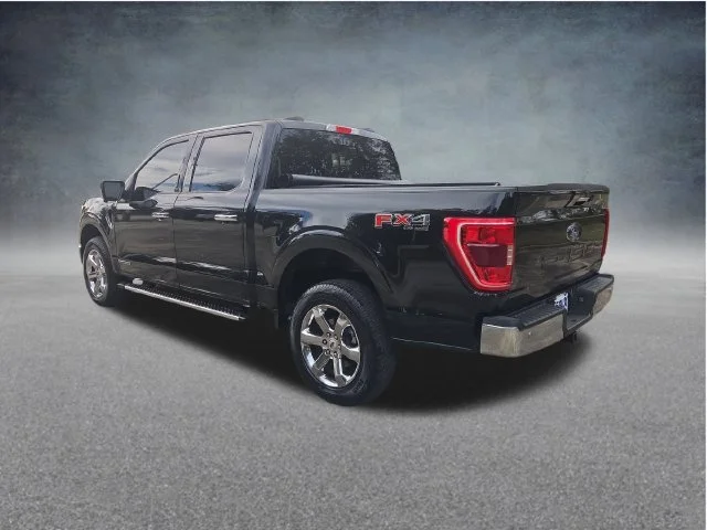 Used 2023 Black Ford XLT image 11