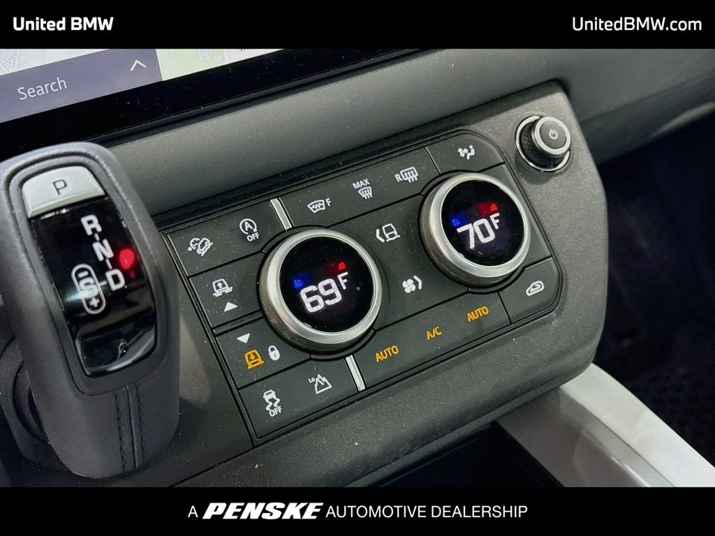 2025 Land Rover Defender V8 - Photo 18