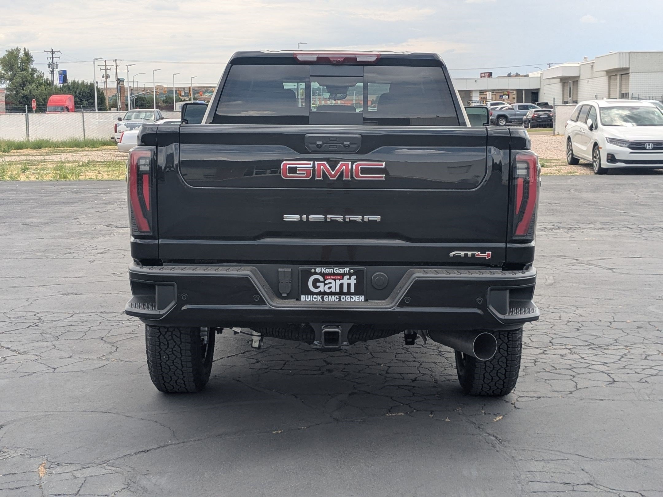 2026 GMC Sierra 3500HD AT4 - Photo 4