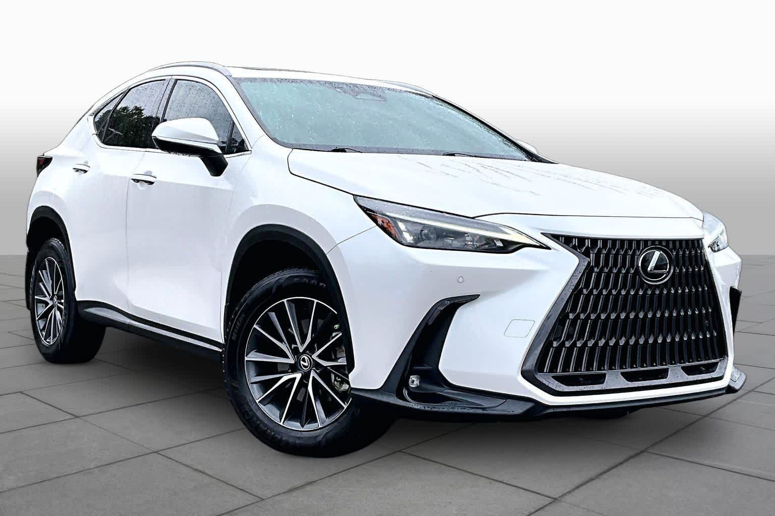 Used 2022 Eminent White Pearl Lexus Premium image 2