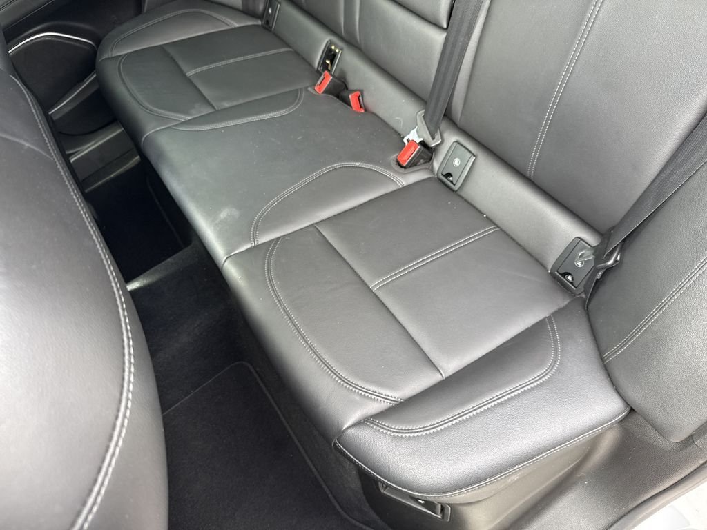 Used 2021 White Alfa Romeo Sprint image 28
