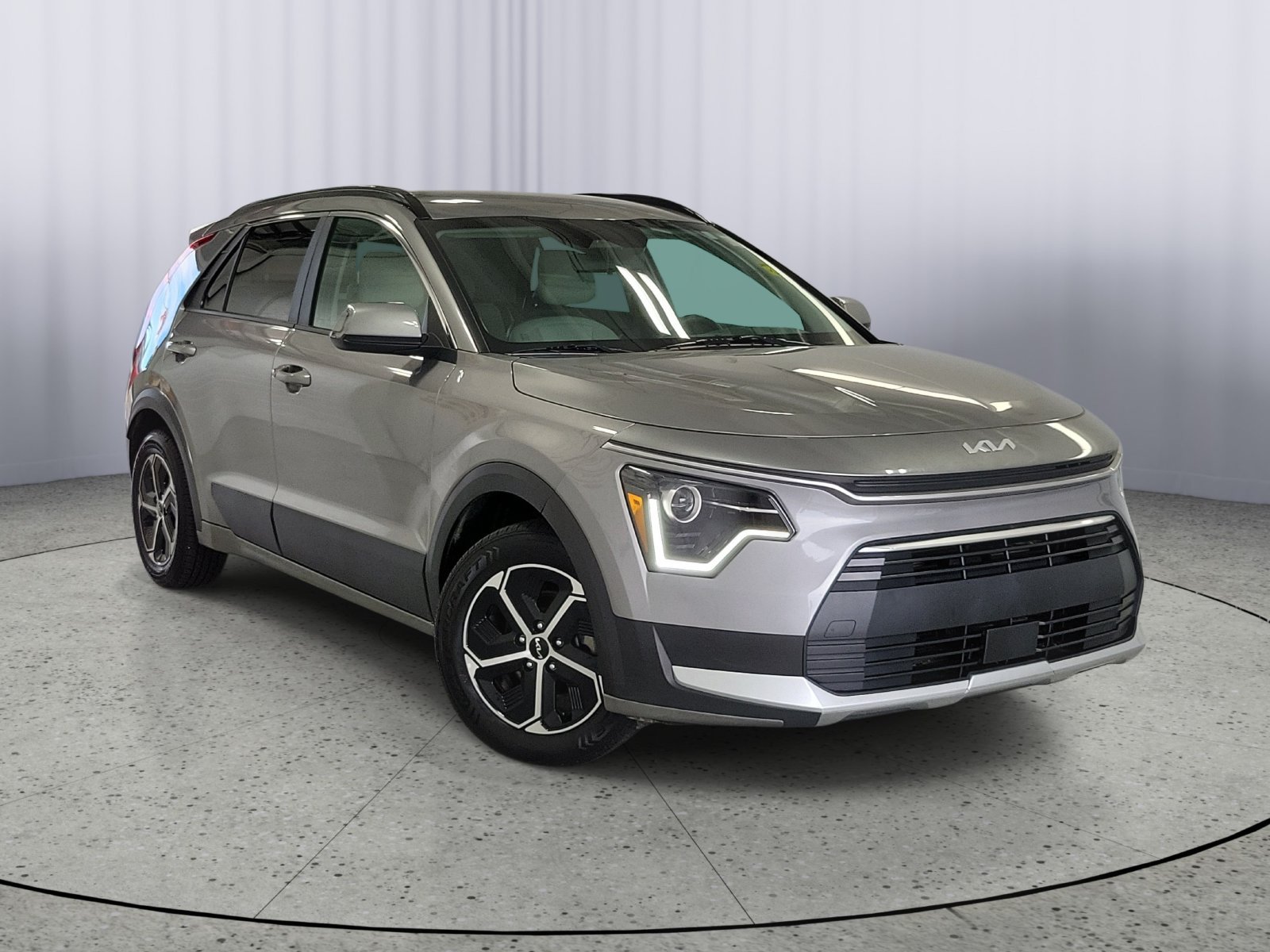 2024 Kia Niro EX