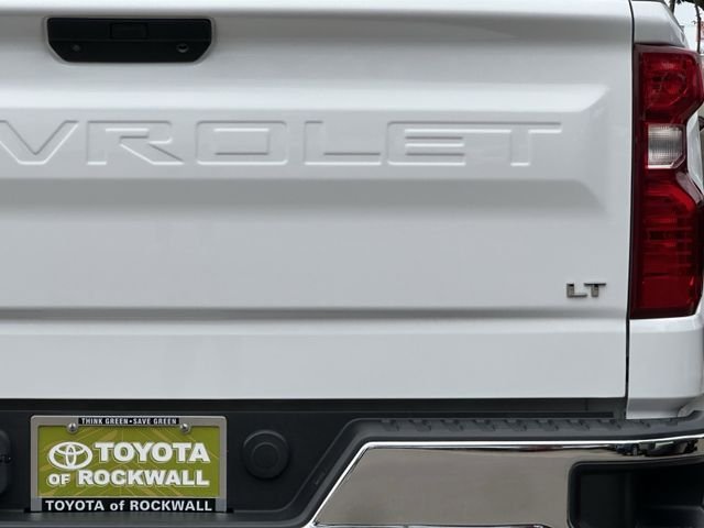 Used 2021 White Chevrolet LT image 6