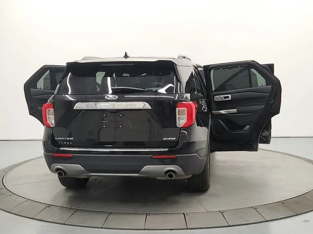 Used 2021 Agate Black Metallic Ford Limited image 14