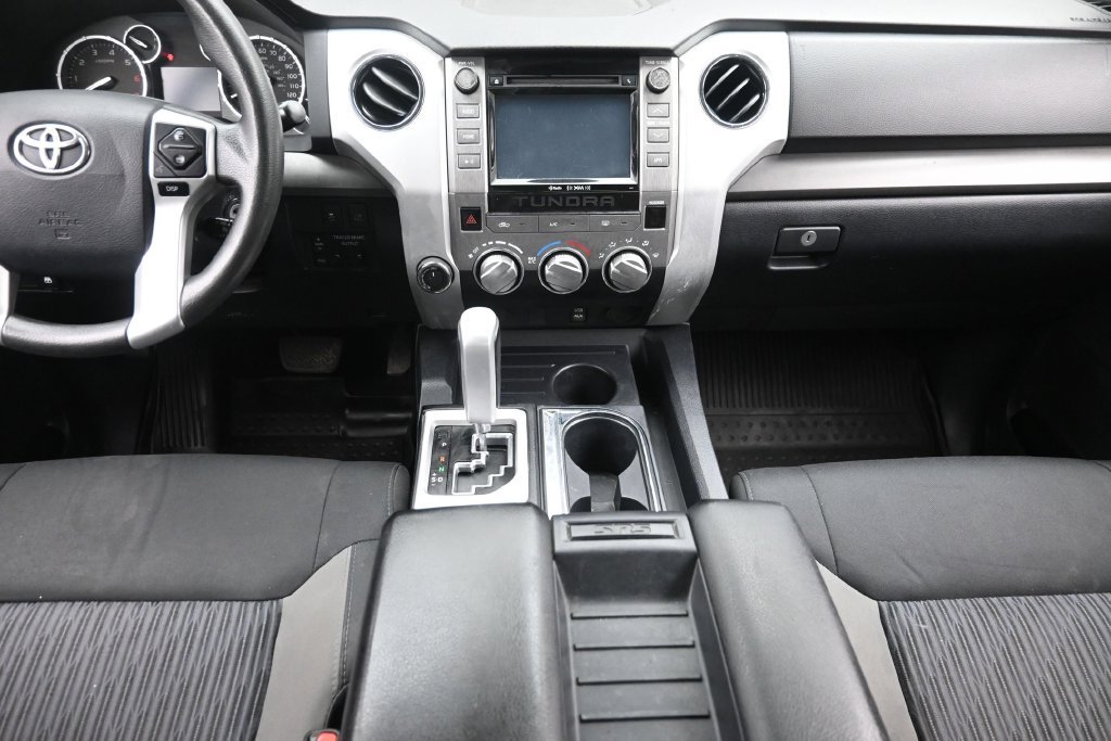 Used 2017 Gray Toyota SR5 image 15