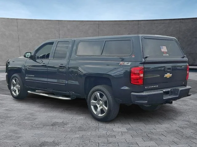 Used 2017 Gray Chevrolet LT image 4