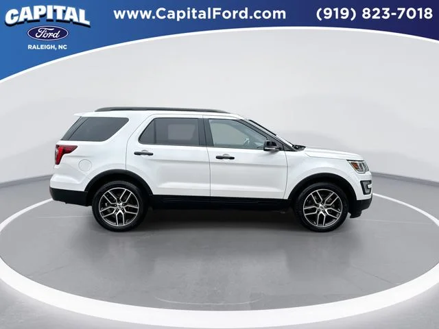 Used 2016 White Ford Sport image 9
