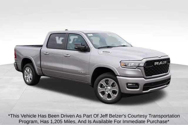 2026 RAM 1500 Big Horn/Lone Star 4x4 Crew Cab 5'7's photo