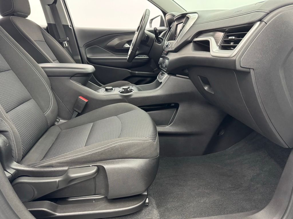2024 GMC Terrain SLE - Photo 30