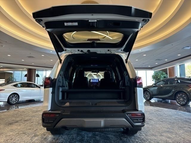 New 2026 Eminent White Pearl Lexus LX 700h LUXURY image 26